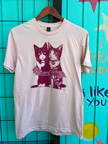 T-Shirt - Twin Kitties